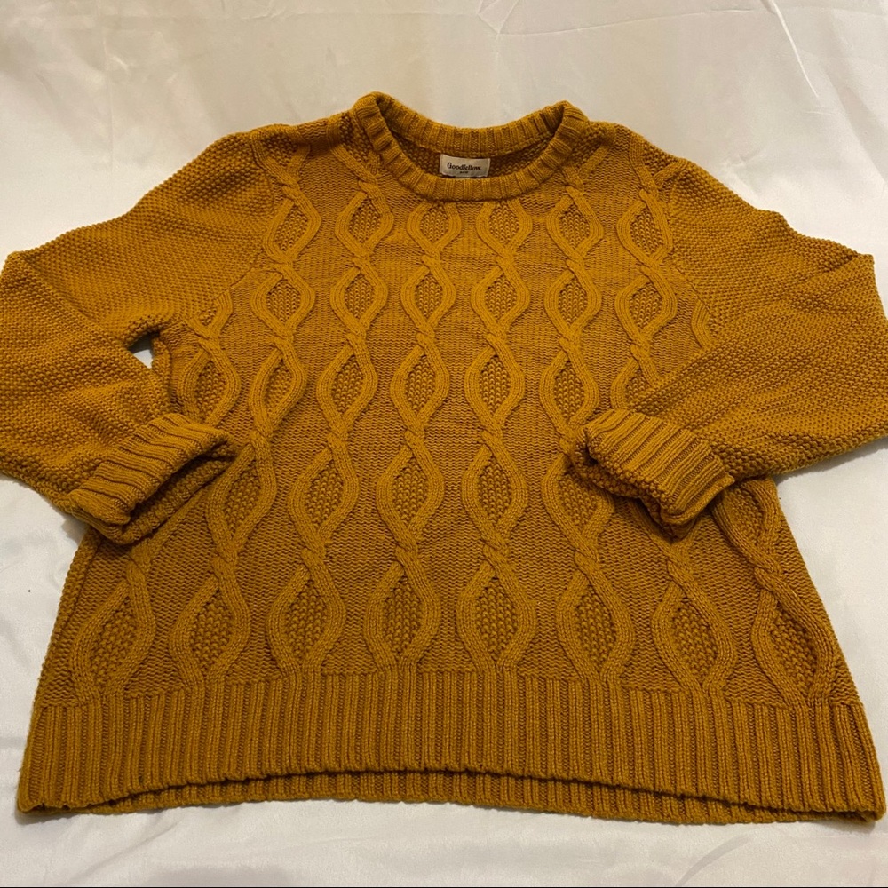 Warm Cable Knit Sweater (Deep Mustard)